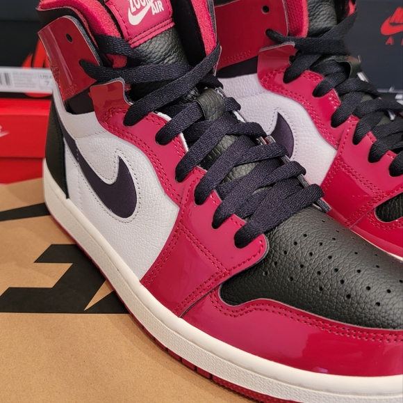 SOLD!!!! Nike Air Jordan 1 zoom women's 8.5 - Picture 3 of 7